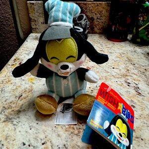 Wishables Goofy Disney Train Conductor Stuffed Plush Disney Parks Rare!